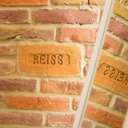 Біля Медичного Університету На Вулиці Кониського 5 Бічна Личаківської Lwów Zewnętrze zdjęcie